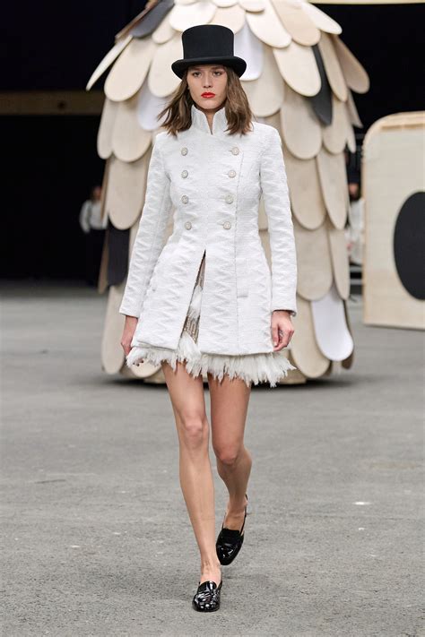 Chanel Spring 2023 Couture Collection .